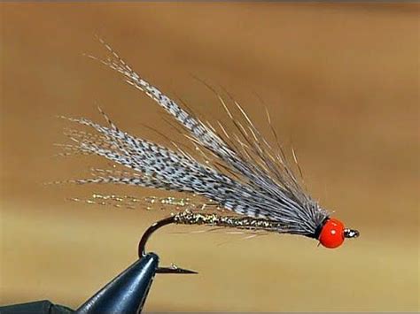 FLY TYING: Muddler Minnow in 2022 | Fly tying, Fly tying desk, Muddler