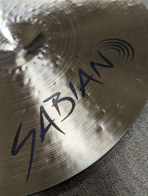 Yahoo Sabian Hh Medium Thin Crash