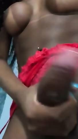 Amateur Tgirls Sucking Cumming Collection