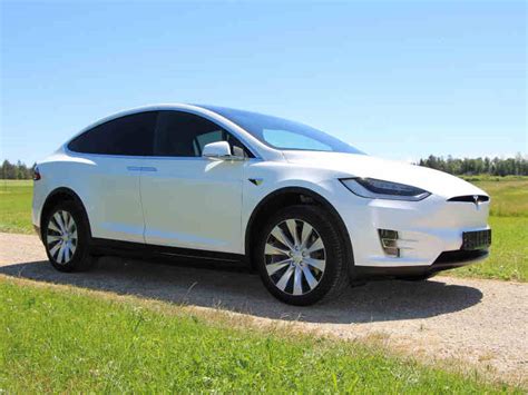 6 Common Tesla Model X Problems Solutions