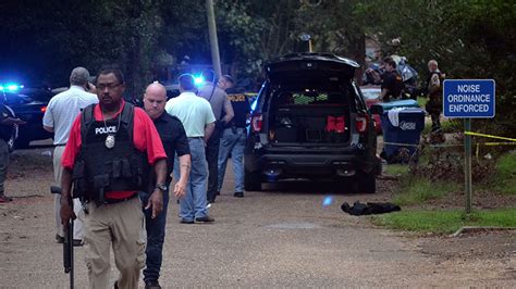 Two Mississippi Police Officers Dead After Shootout With Suspect