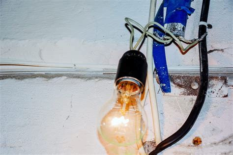 spot  bad electrician ceb electrical contractors