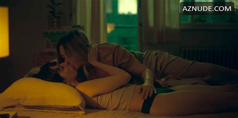 JULIETA ZAPIOLA Nude AZNude