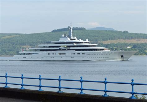 Roman Abramovich's Eclipse arrives on the Clyde - SuperYacht World