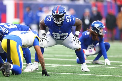 Dt Rakeem Nu Ez Roches Needs To Give New York Giants More In Big