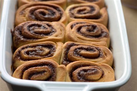 Quick Cinnamon Rolls Errens Kitchen