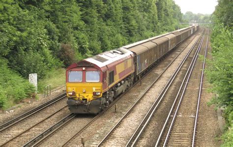 66078 Bromley South DB Cargo Class 66 No 66078 Approaches Flickr