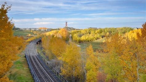 7 Small Alberta Towns with Big Appeal - MapQuest Travel