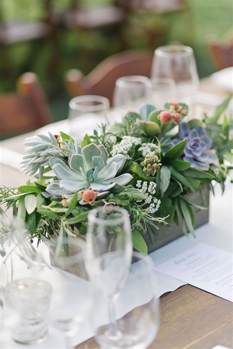 Elegant Succulent Centerpieces For Your Cocktail Hour