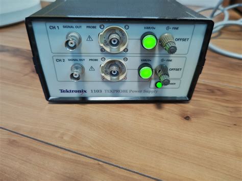Yahooオークション Tektronix 1103 プローブ用電源 Probe Power Sup