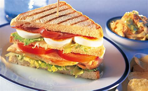 Klassisches Club Sandwich Rezept GUSTO AT