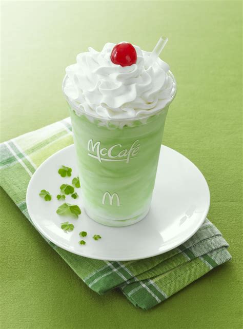 Food For Newbies: McDonald's Shamrock Shake