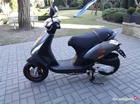 Skuter Piaggio Zip 50 4T wtrysk i GET I rej 2020 r Łódź Sprzedajemy pl