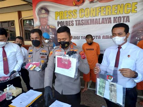 Polisi Tangkap Sindikat Spesialis Pencurian Uang Nasabah Bank