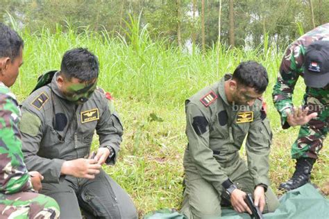 Penerbang Tempur Lanud Iswahjudi Sukses Latihan Survival Dasar TA 2024