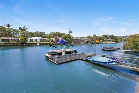 10 VUCAS COURT Currumbin Waters QLD 4223 Domain