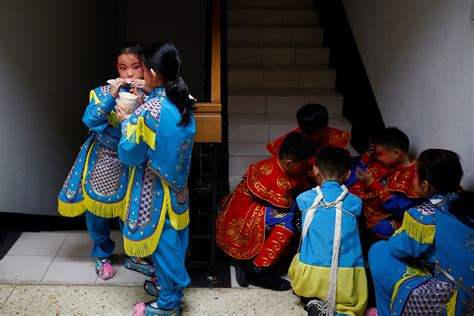 Traditional Chinese Opera Competition In Beijing