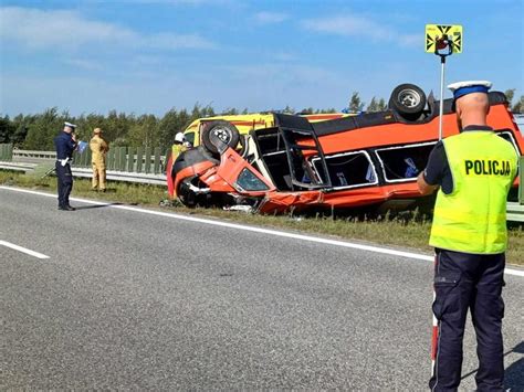 Wypadek Busa Na Autostradzie A Galeria Super Express