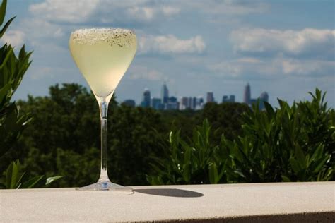 13 Best Rooftop Bars & Restaurants in Charlotte, North Carolina