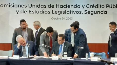 Senado se hace bolas con la extinción de los fideicomisos y posponen