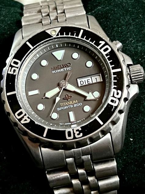 Seiko Kinetic Sports 200 Titanium Diver 5M43 0A40 Herren 1990