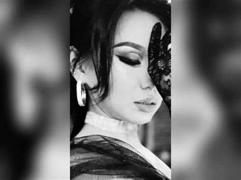 Kim Sohyeon Cam Model Free Live Sex Show Chat Stripchat