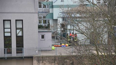 Heidelberg Wieblingen Fotos Unbekannte Leiche Bei Wasserkraftwerken