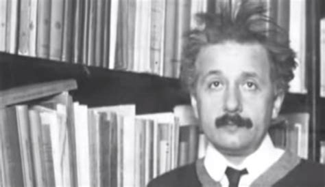 Einstein Theory of Relativity Simplified Explained - HRF