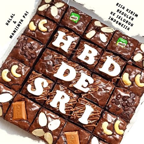 Jual Brownies Skat Fudgy Dark Chocolate Isi 36 Potong Shopee Indonesia