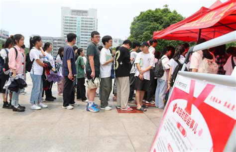 以青春之名，赴热血之约——基础医学院举办庆“五四”献血、捐造血干细胞系列主题团日活动 基础医学院