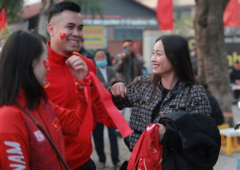 T M D Nh Hot Girl B Ng Ho Ng Th Loan V B N Trai Tin N N S N C V T Vi T Nam G P