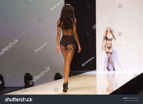 26 Thousand Lingerie Fashion Show Royalty Free Images Stock Photos Pictures Shutterstock