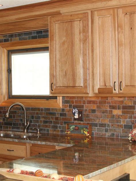 Rusty Brown Slate Mosaic Backsplash Tile For Traditional Kitchen