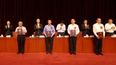 Hku Scholar Professor Ed X Wu Receives The Th Guanghua Engineering