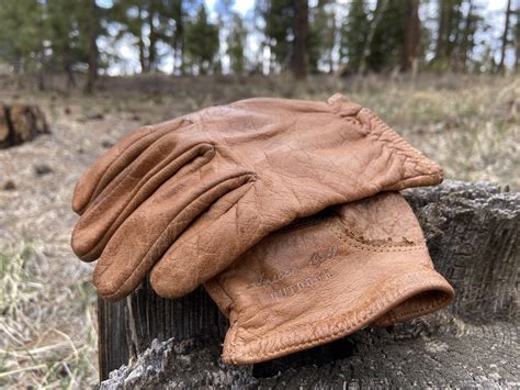 Rambling Review Maroon Bell Buffalo Leather Ranching Gloves Arizona