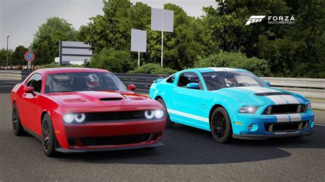 Forza Drag Race Dodge Challenger Srt Hellcat Vs Ford Shelby Gt