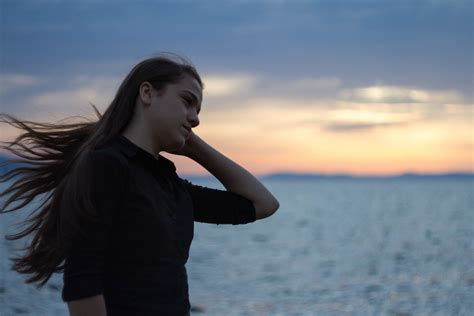 Images Gratuites plage mer océan nuage fille femme le coucher