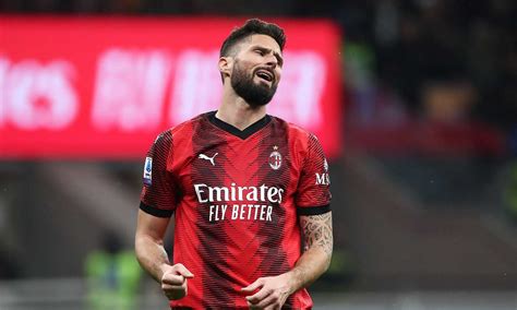 Milan Giroud Annuncia Laddio E Ringrazia Un Exmercato