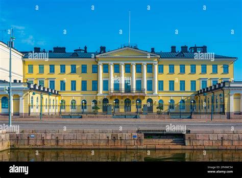 View Of The Presidential Palace In Helsinki Finland Stock Photo Alamy