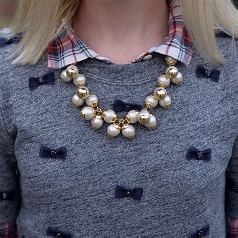 Five Ways To Wear Pearls