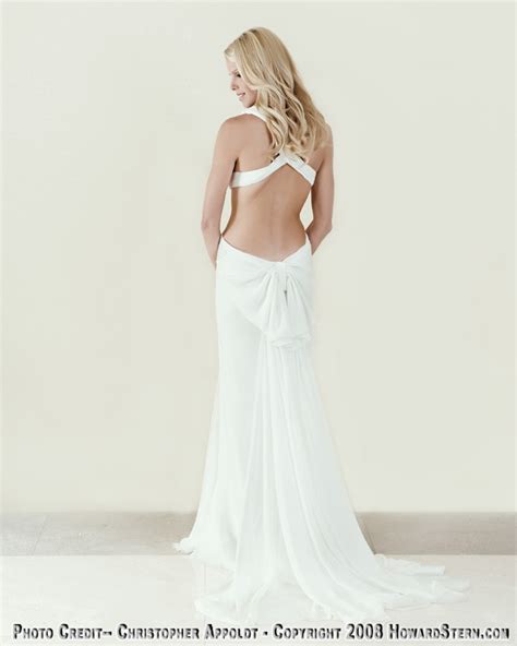 Beth Stern's Beautiful Wedding Dress. Notice the bow on the back ...