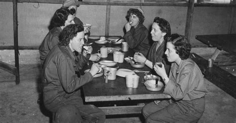 Newly Arrived Wacs Enjoy First Meal In New Guinea Women Of World War Ii