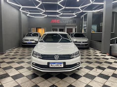 Volkswagen Jetta 20 Tsi Highline 211cv Gasolina 4p Tiptronic