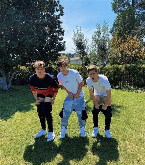 One Direction Jokes Calvin Klein Boxers Emilio Martinez Gay