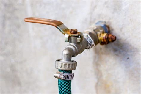 How Do You Attach A Hose To An Outside Faucet Take A Yard