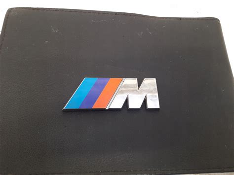 Emblemat M Pakiet Bmw E Coupe Emblemat Za Z Z Przeworsk