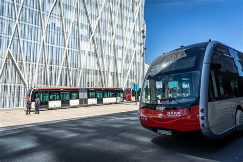 TMB incorpora nuevos buses a su flota 100 eléctricos FOTOS