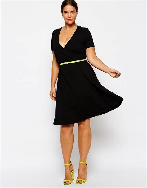 27 Fabulous Plus Size Little Black Dresses Under 50