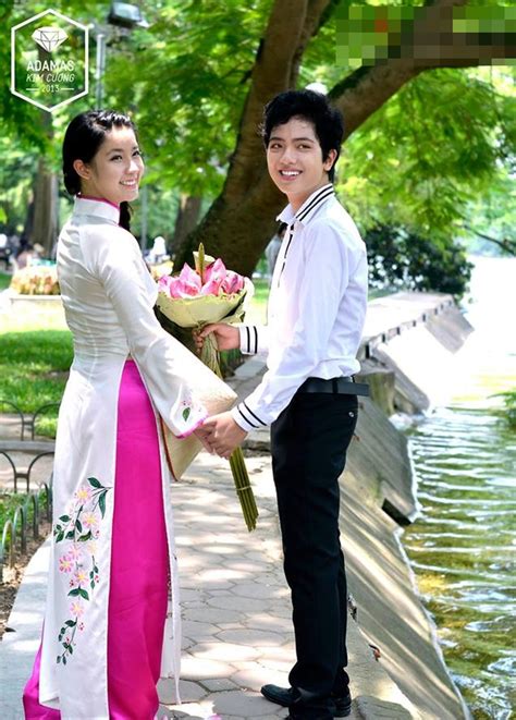 9 cặp đôi hot nhất trường Ams năm 2013