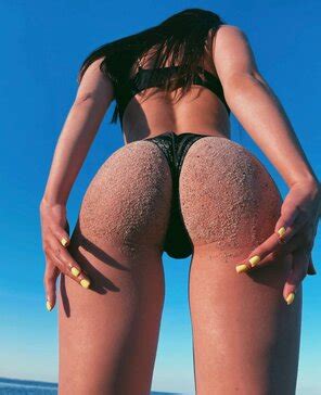 Taini Taini Porn Pic